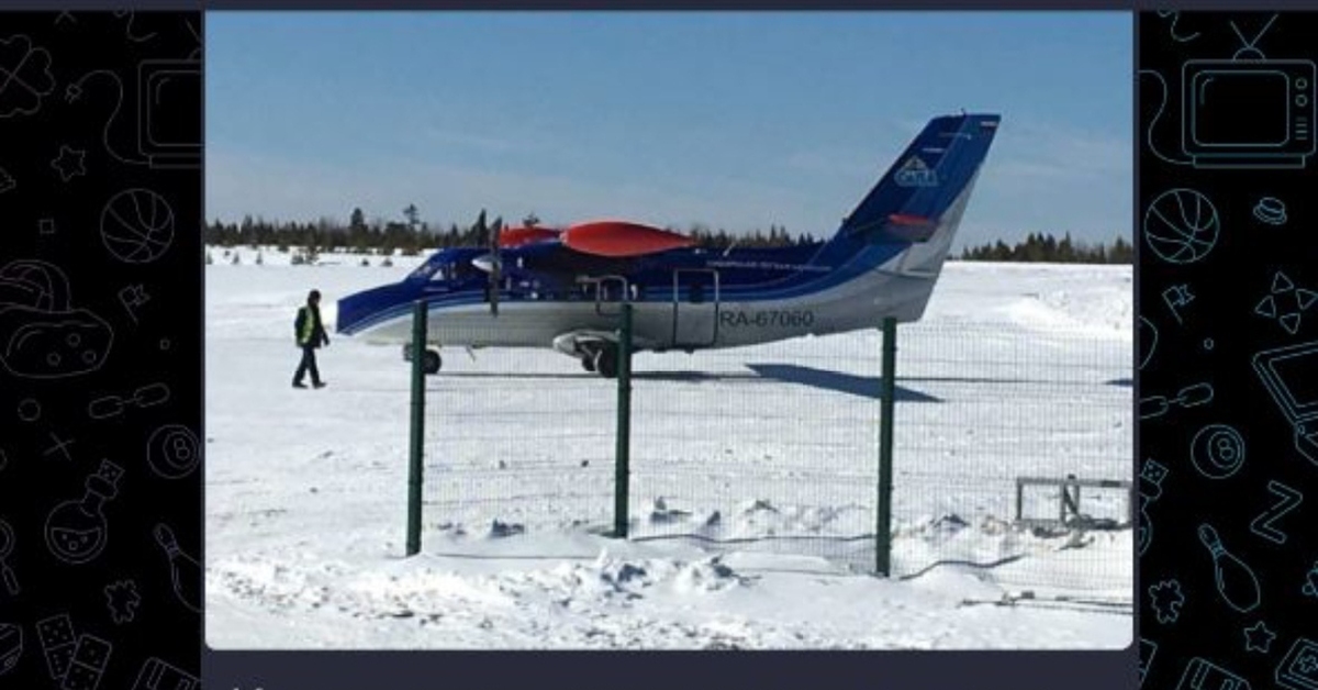 Иркутск усть илимск. Усть Илимск самолет. Самолет Усть-Илимск Иркутск. Аэропорт Усть Илимск 2020. АН 24 В Усть Илимске.