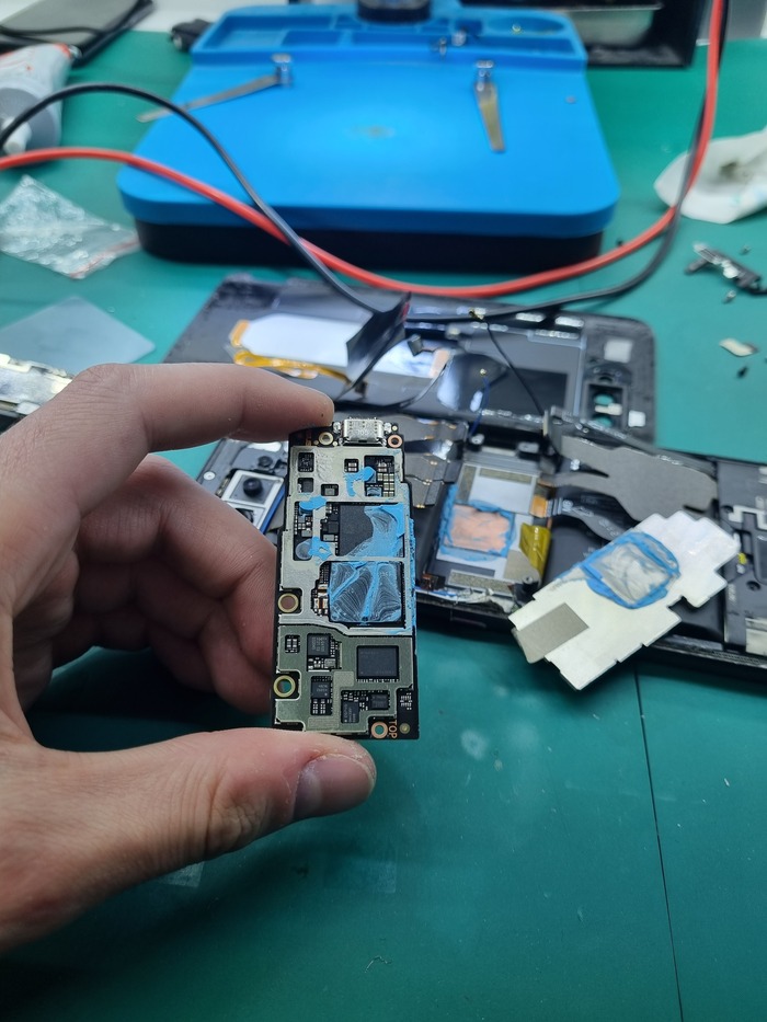 Игровой говорите? Asus Rog Phone 5. Официально восстановленный Москва, Ремонт телефона, Asus RoG, Rog Phone, Пайка, Реболлинг, Асц, Гарантия, Длиннопост