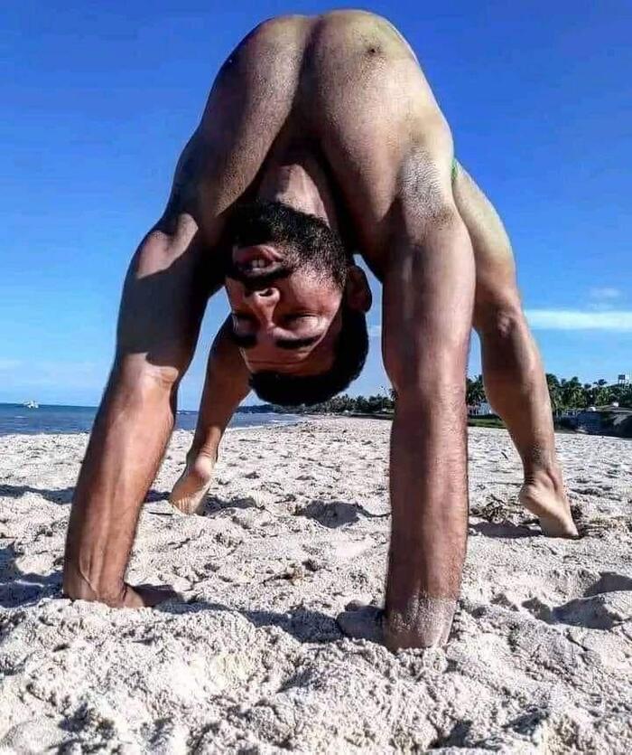 ����������