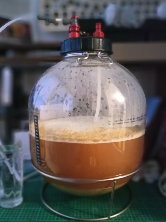 Пятничное моё. Светлое, нефильтрованное)