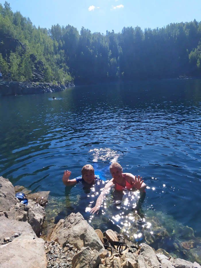 Озеро на месте бывшего карьера