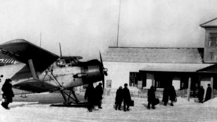 Ан-2. Последний герой российской авиации. Самый народный самолет и его непростая история Авиация, Самолет, Полет, Аэропорт, Ан-2, Рейс, Военная техника, Техника, Кабина пилота, Пилот, Вертолет, Аэродром, Взлет, Посадка, Ракета, Технологии, СССР, Сделано в СССР, История авиации, Танки, Длиннопост