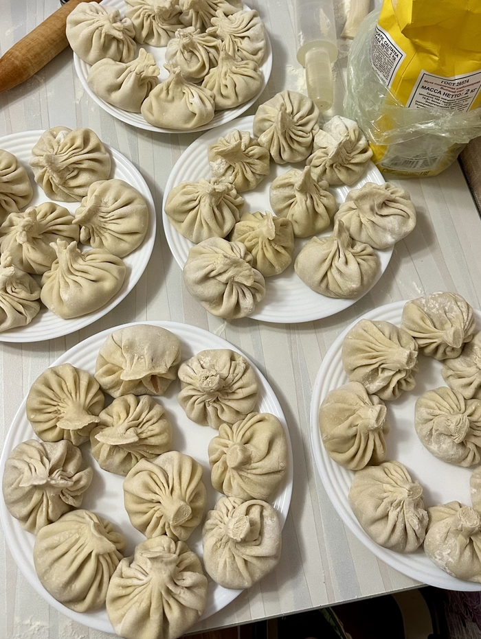 Грузинские братья пельменей