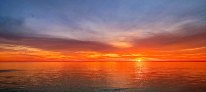 Ответ на пост «Ответ на пост "Огненный закат"»