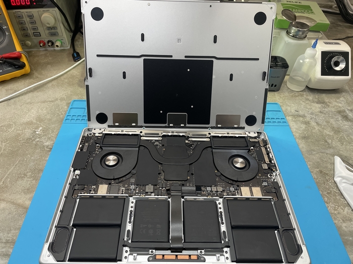 Ремонт залитого A2442 Ремонт техники, Ремонт ноутбуков, Macbook, Apple, Длиннопост