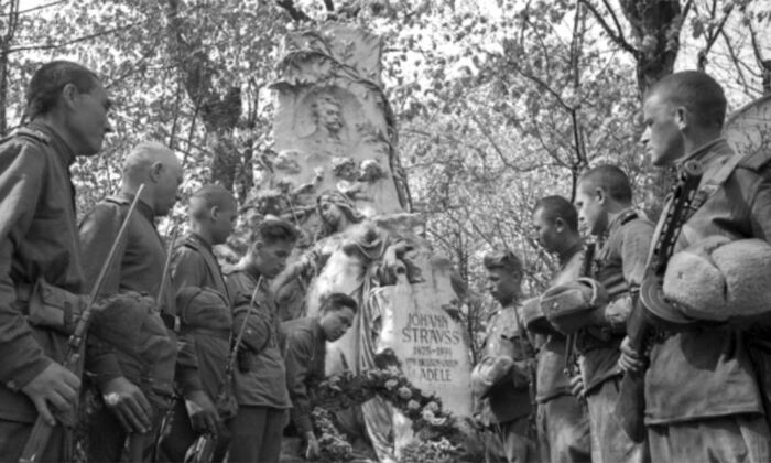   1945    , , , , , - 
