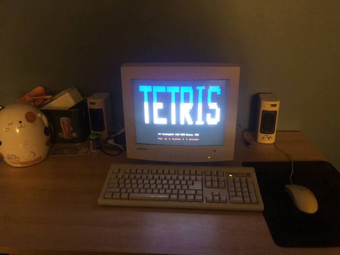Apple   "" (Tetris) IT, , , Old-hard, ,  , , YouTube