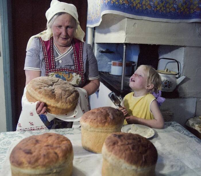 Домашний хлеб в духовке на дрожжах. Бабушкин рецепт мягкого и вкусного хлеба