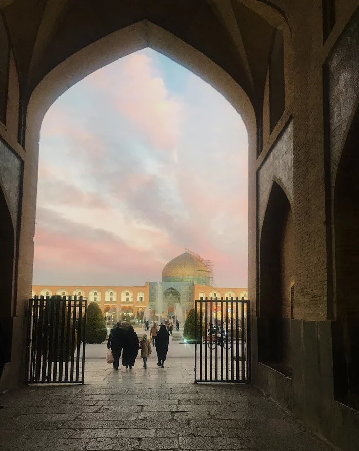 Как мы в Иран на лыжах кататься ездили Иран, Азербайджан, Путешествия, Горы, Сноуборд, Горные лыжи, Длиннопост, Баку, Тегеран, Исфахан, Шираз