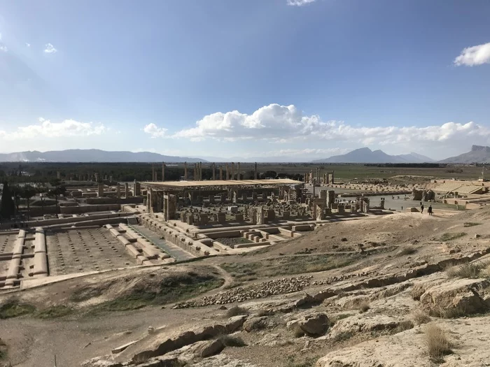 Как мы в Иран на лыжах кататься ездили Иран, Азербайджан, Путешествия, Горы, Сноуборд, Горные лыжи, Длиннопост, Баку, Тегеран, Исфахан, Шираз