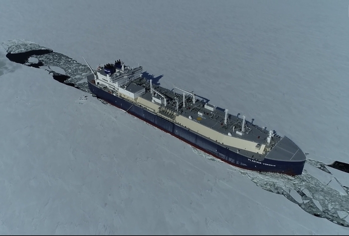 Гена Инженерский и танкер-газовоз ледового класса Arc7 Мореплаватели, Полярники, Море, Арктика, Газовоз, Танкер, Профессия, Работа, Фотография, Длиннопост