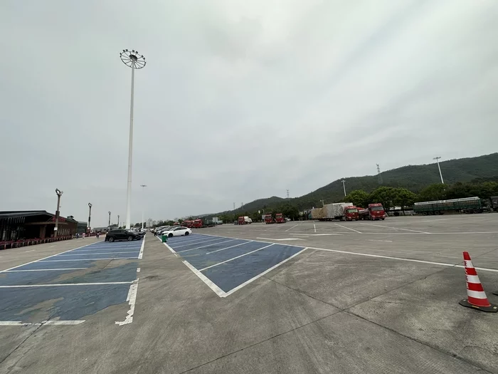 Остановка на платной трассе, Китай Китай, Дорога, Платная дорога, Китай наизнанку, Авто, Длиннопост Остановка на платной трассе, Китай Китай, Дорога, Платная дорога, Китай наизнанку, Авто, Длиннопост