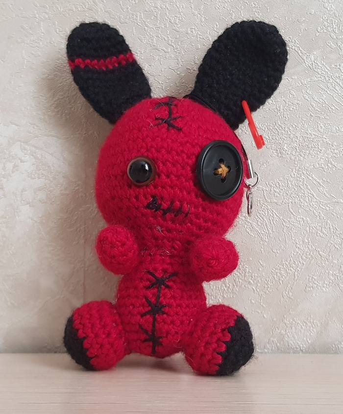 Зомбо-зайка крючком