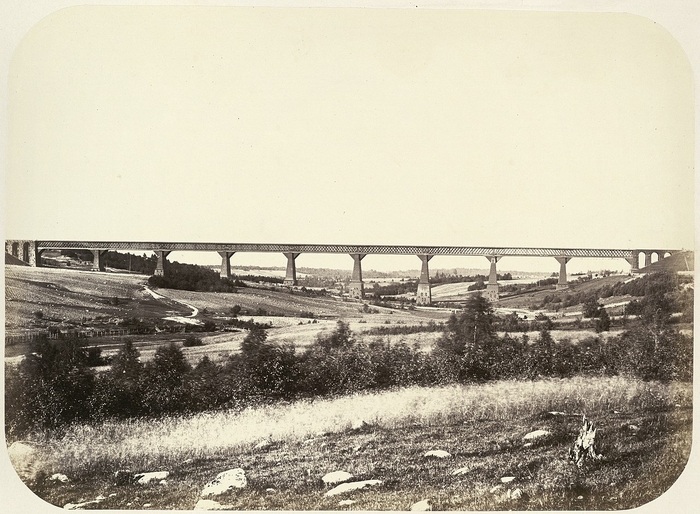 ����� � ����