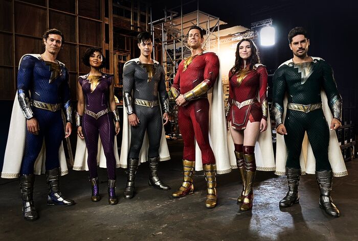  3,   4,  2, ,   ,  ,  , ,  , 2023,  , ,  (DC Comics),  , , , 