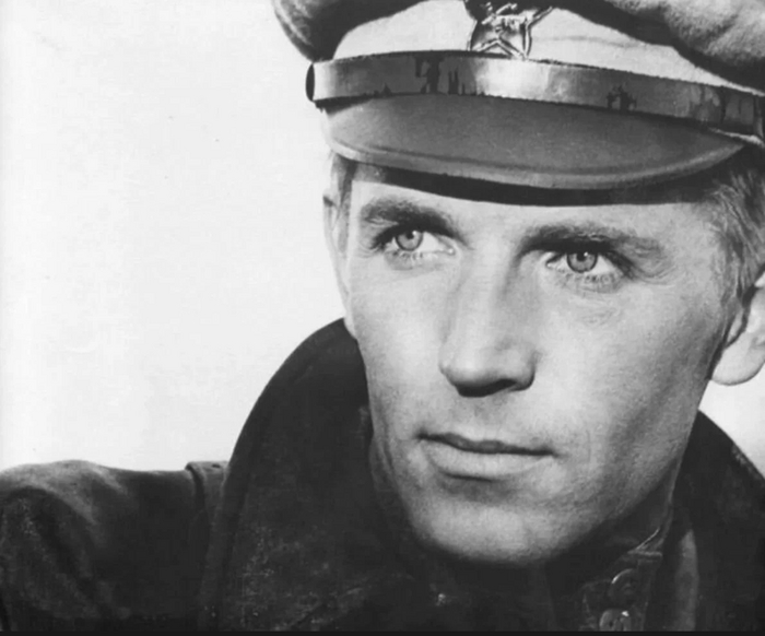 Будешь артистом