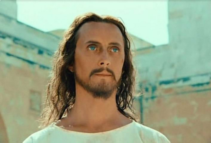 М&M - сравнение сериала Бортко и фильма Кары