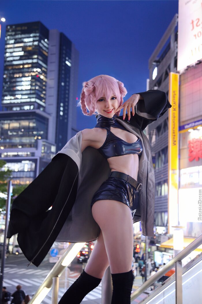 Хочешь полетать над ночным Токио?