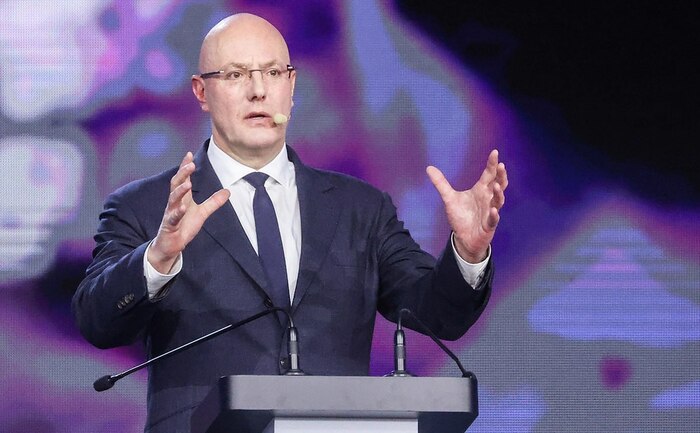 ����-������� ������ �������� ����� ��� �������� �������