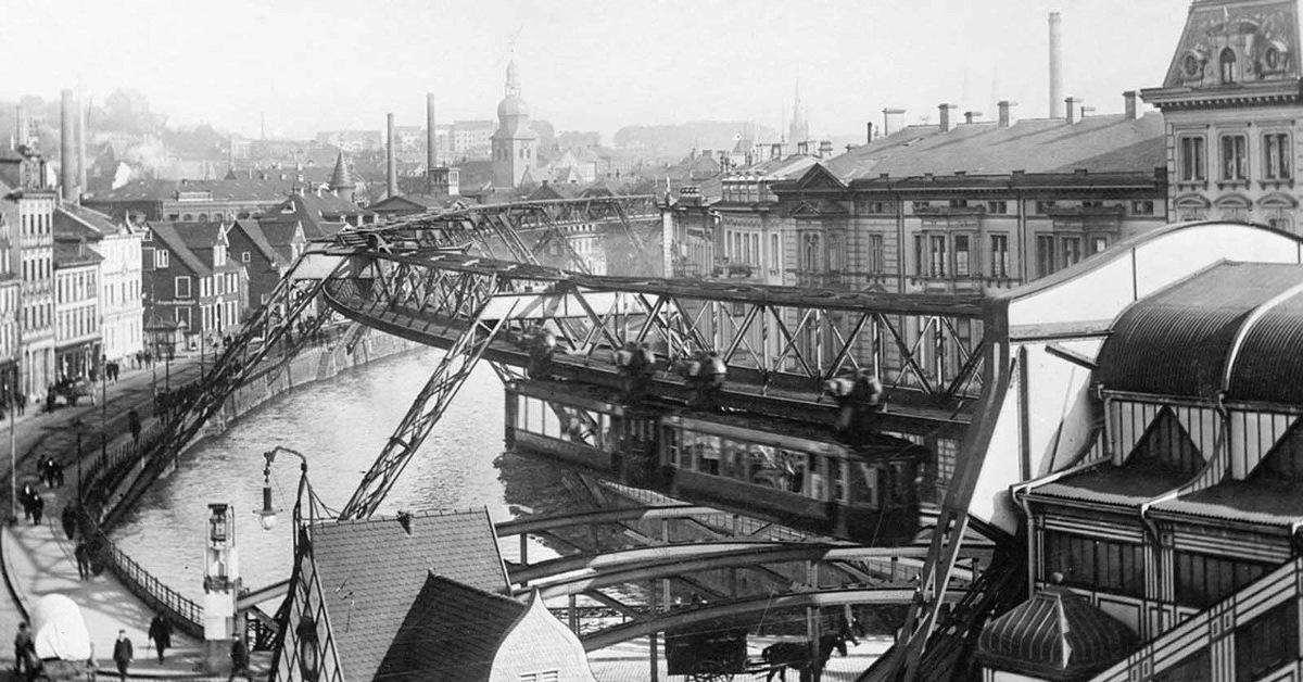 Старейшая электрическая надземная железная дорога | Пикабу