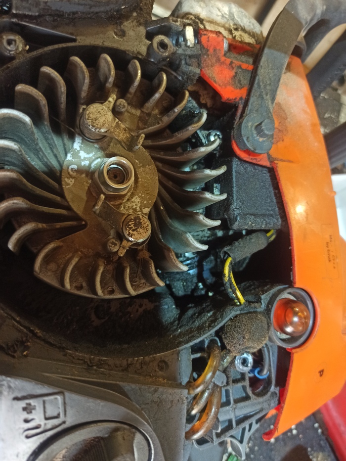 Как спасти бензопилу от катастрофы? - нужно её срочно сломать! Ремонт техники, Инструменты, Бензопила, Длиннопост