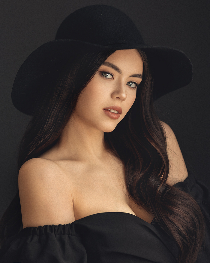 � ������