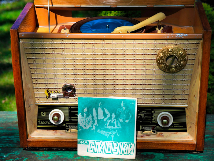 О ГОДОВЩИНЕ