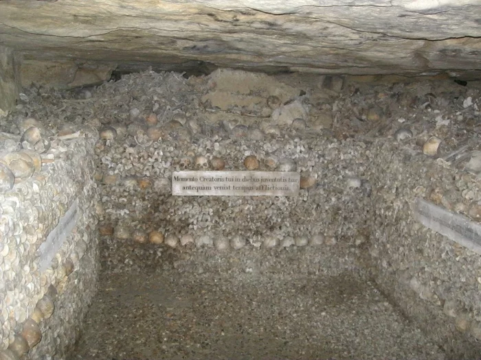 Катакомбы Парижа Париж, Катакомбы, Европа, Познавательно, Факты, Путешествия, Туризм, Поездка, Длиннопост Катакомбы Парижа Париж, Катакомбы, Европа, Познавательно, Факты, Путешествия, Туризм, Поездка, Длиннопост