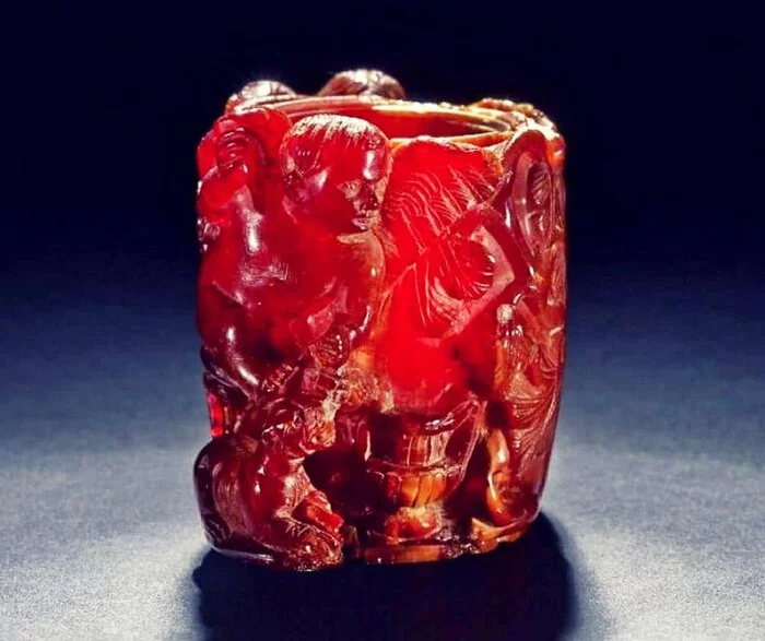 Как император Нерон создал моду на янтарь Ювелирные изделия, Украшение, Древний Рим, Нерон, Янтарь, Драгоценные камни, Драгоценности, Длиннопост Как император Нерон создал моду на янтарь Ювелирные изделия, Украшение, Древний Рим, Нерон, Янтарь, Драгоценные камни, Драгоценности, Длиннопост