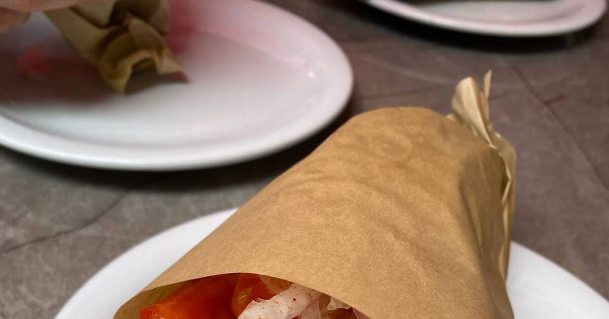 Местная шаверма это гирос | Пикабу