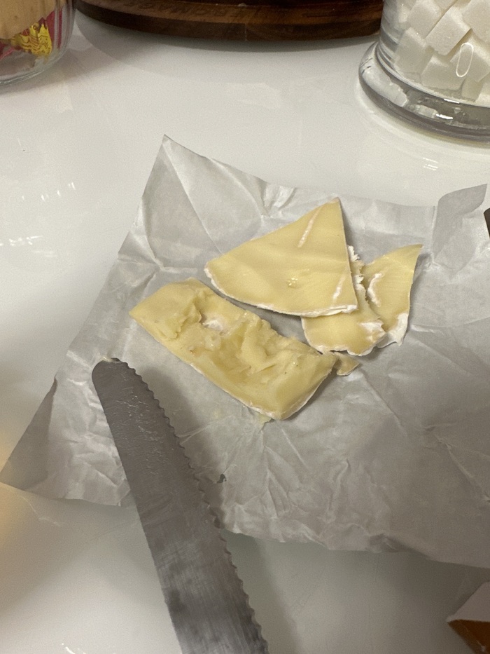 Остатки сыра