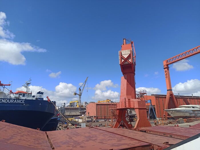 �����. � � ����. ������