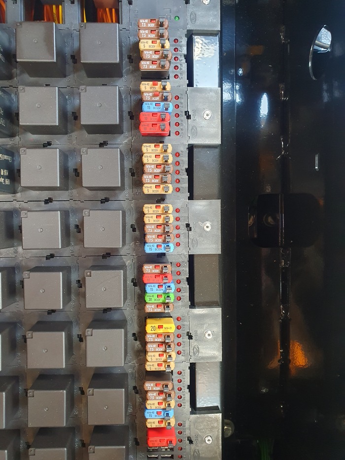      7558 , , , , 