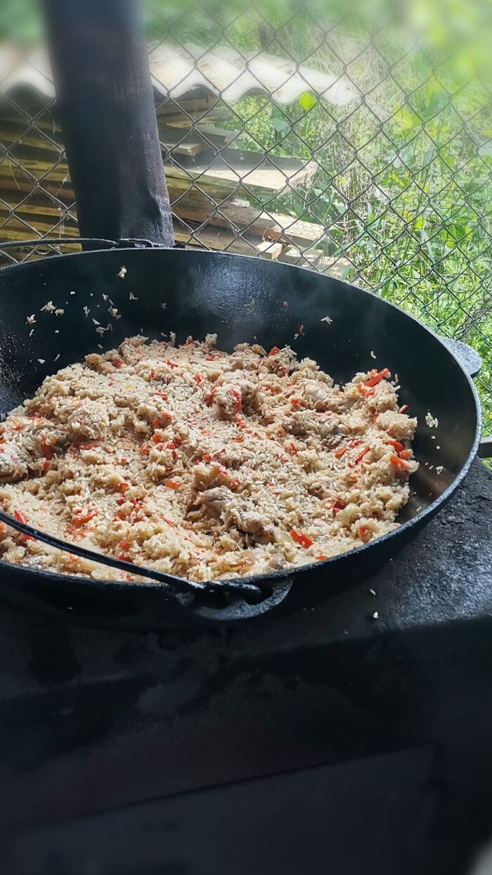 В честь бунда приготовил плов