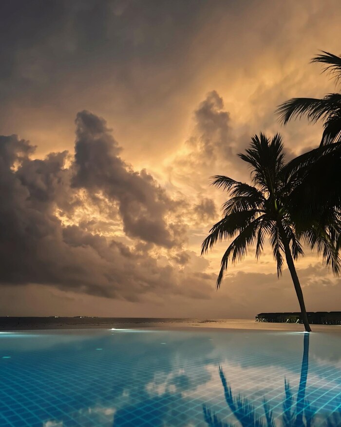 А я давайте поделюсь самым красивым закатом, который я видела Закат, Фотография, Мальдивы, Путешествия, Длиннопост