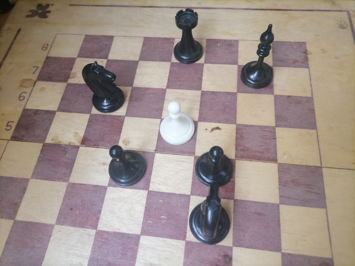 8лет на пикабу, ачивки нет