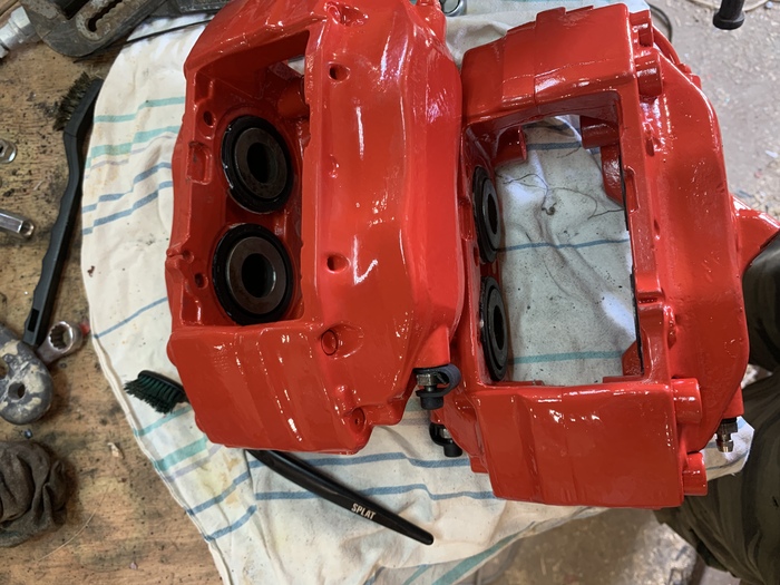 Фотосессия одной старой зубной щетки | Пикабу