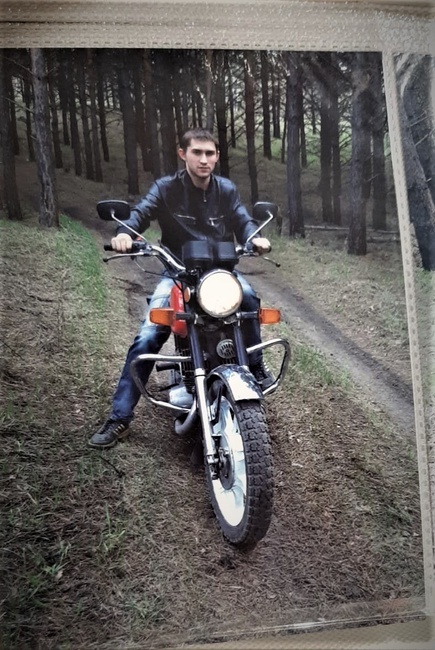 Взял бы лучше китайца