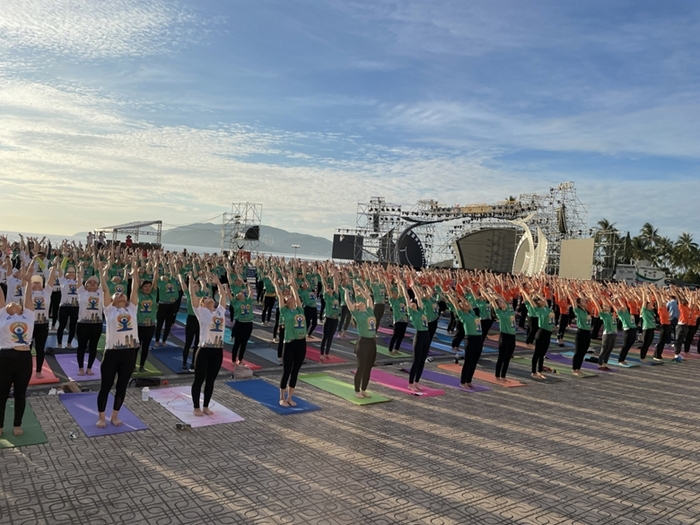 ����� 1200 ������� ������� ������� � �������� ������� ����� � �������