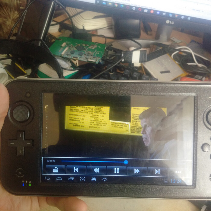 Китайский «Nintendo Switch» за 250 рублей. Диагностируем и ремонтируем гаджет подручными средствами Гаджеты, Покупка, Услуги, Игры, Консоли, Nintendo, Эмулятор, Дешево, Android, Планшет, Экономия, Длиннопост