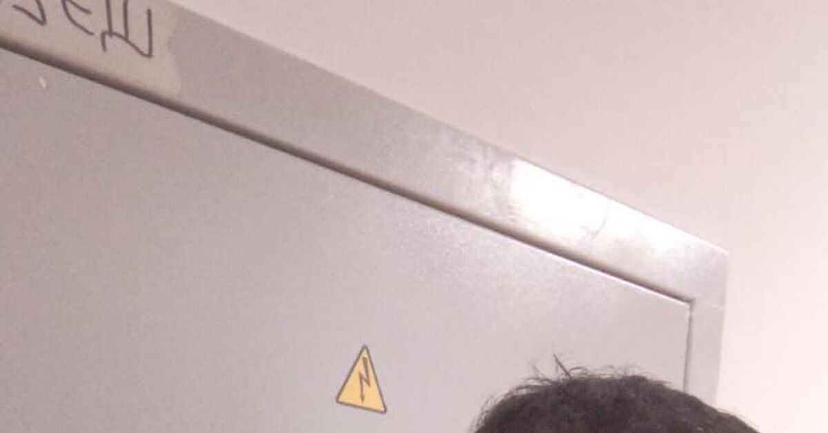 Настоящий электрик боится электричества. Поэтому я слаботочник) | Пикабу