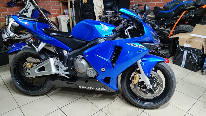 ����� ������ Honda CBR600RR