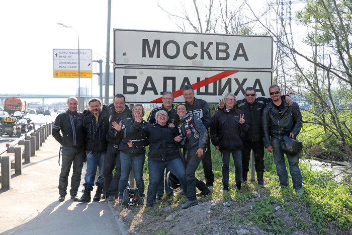 Давай 2016 (8) Мото, Мотоциклисты, Мотопутешествие, Суздаль, Золотое Кольцо России, Путешествие по России, Французы, Туризм, Поездка, Мотоцикл Урал, Имз, Оппозит, Сайдкар, Отпуск, Москва, Дружба, Длиннопост