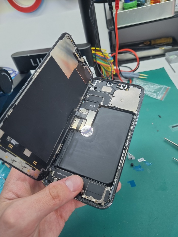 Не работает зарядка на айфоне