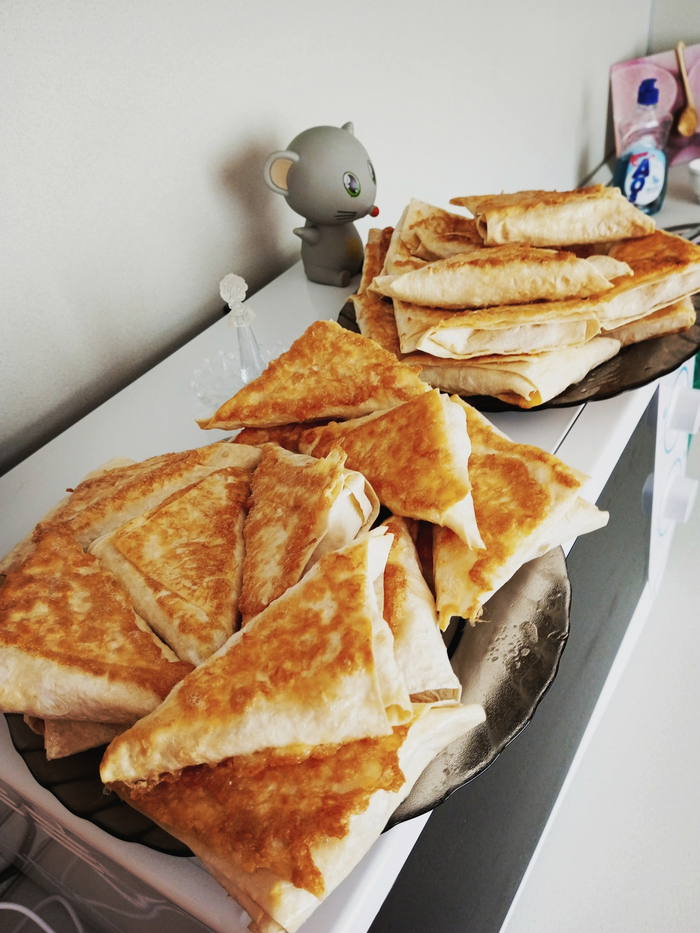 «Слоечки» без слоеного теста на завтрак, перекус, к пиву – универсальная закуска Рецепт, Кулинария, Ужин, Приготовление, Еда, Закуска, Сыр, Лаваш, Обед, Завтрак, Длиннопост