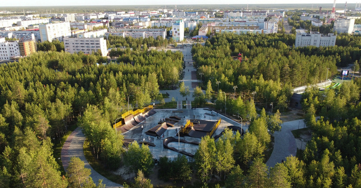 Земля ноябрьск. Ноябрьск парк 2022. Город Ноябрьск 2022. Ноябрьск парк Ноябрьск. Ноябрьск Ямало-Ненецкий автономный округ.