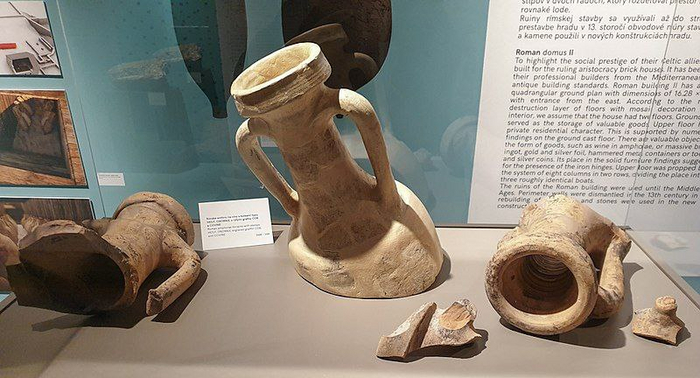 Разбавленное вино: любимой напиток древних римлян