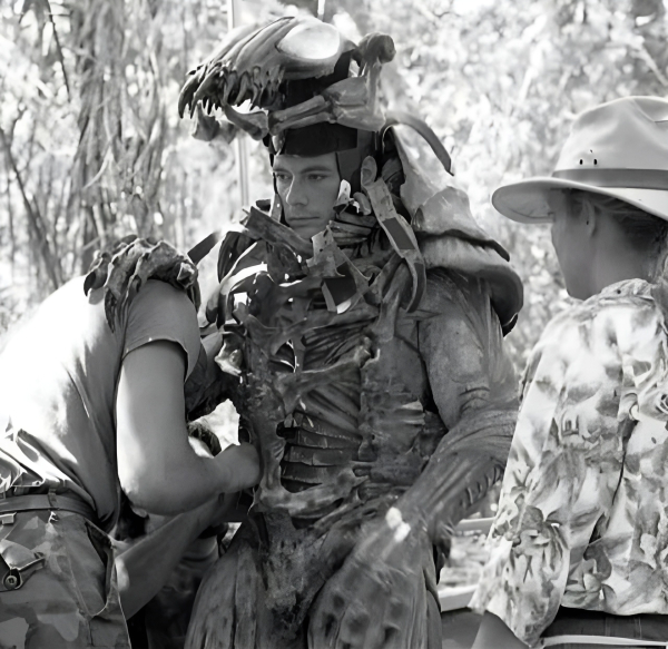 Жан-Клод Ван Дамм на съемках фильма «ХИЩНИК»