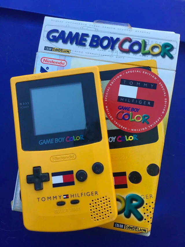 Game Boy Color.   -, Nintendo, ,  , , Gameboy, , YouTube, 