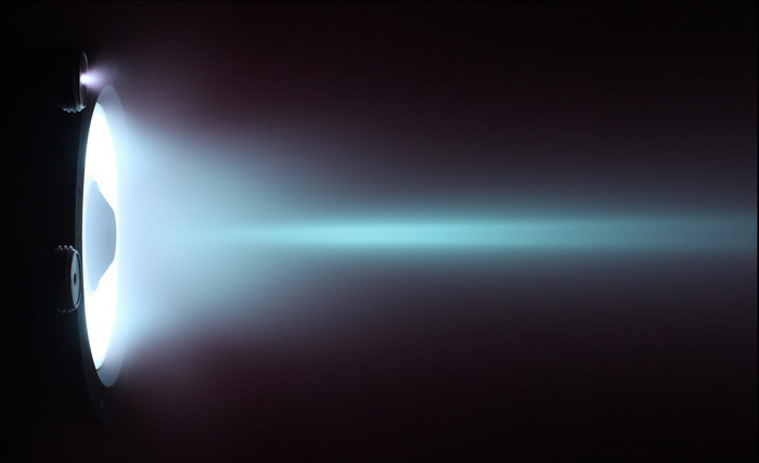 Завершены приемочные испытания плазменных двигателей КМ-75 для перспективного спутника!